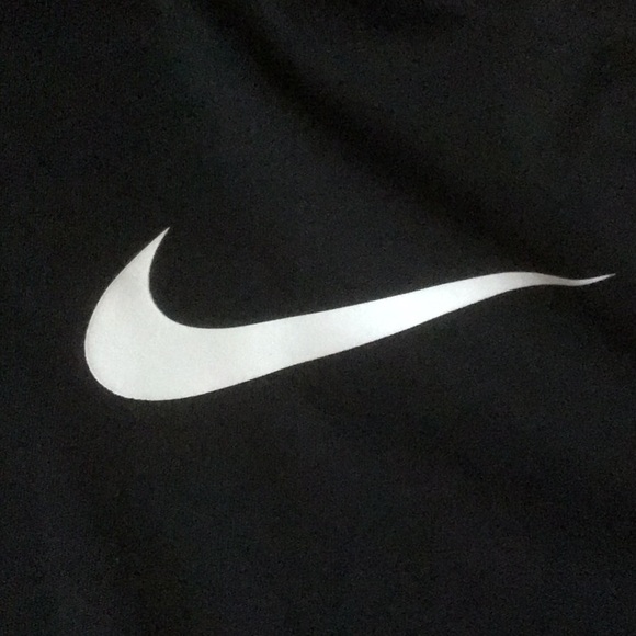 Nike hoodie long sleeved size 14/16 - Picture 5 of 5